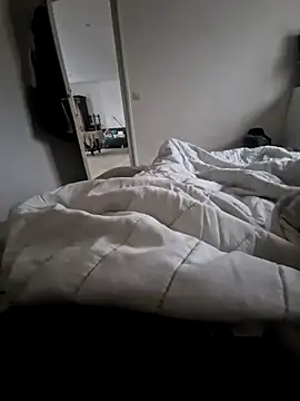 Snapshot of Landryyyyy chatting on 20, 12, 2025 Landryyyyy online show from 20, 12, 2025