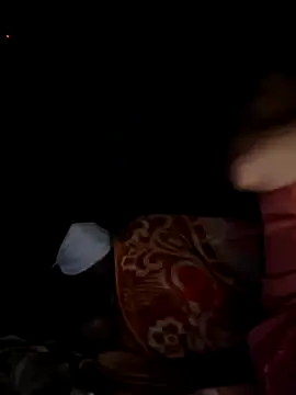 Snapshot of menakshiiikaur chatting on 15, 9, 2025 menakshiiikaur online show from 15, 9, 2025