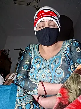 Snapshot of menakshiiikaur chatting on 6, 2, 2026 menakshiiikaur online show from 6, 2, 2026