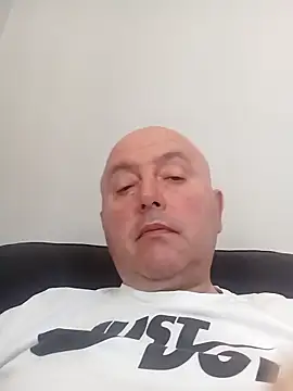 Snapshot of Necas197 chatting on 29, 9, 2025 Necas197 online show from 29, 9, 2025