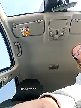 uber babe online show from 14, 1, 2026