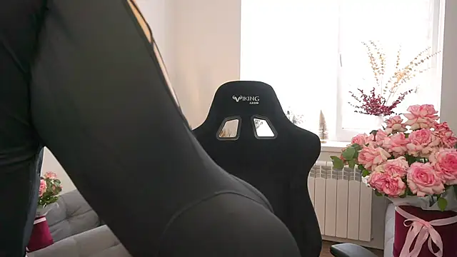 Peopleneedlove144 online show from 14, 1, 2025