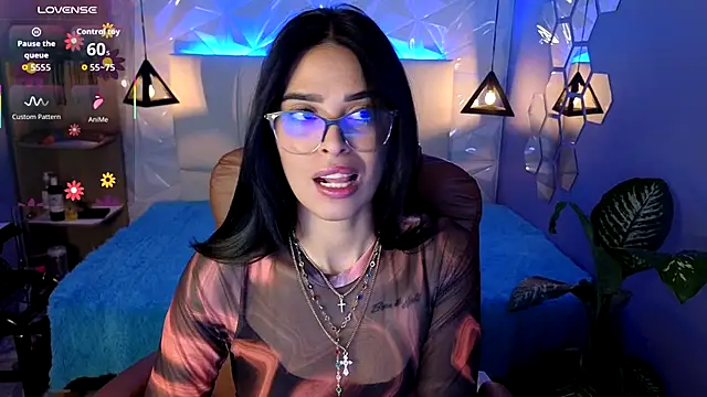 AlessiaVal  online show from 10, 11, 2025