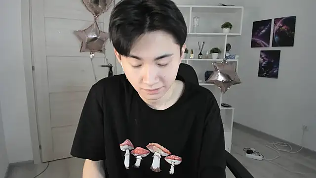 Snapshot of Miram_Yu chatting on 22, 1, 2025 Miram Yu online show from 22, 1, 2025