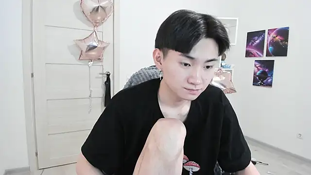 Snapshot of Miram_Yu chatting on 23, 2, 2025 Miram Yu online show from 23, 2, 2025