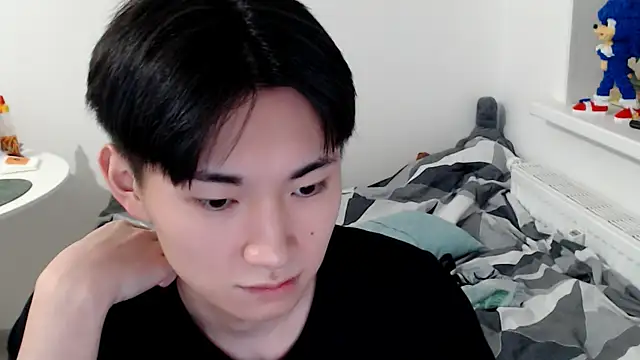 Snapshot of Miram_Yu chatting on 13, 10, 2025 Miram Yu online show from 13, 10, 2025