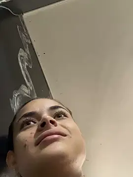 HannaRhodes online show from 10, 11, 2025