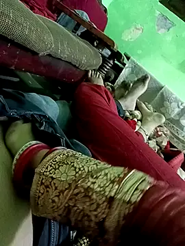 Snapshot of QUEEN-X-CPL chatting on 28, 12, 2024 QUEEN-X-CPL online show from 28, 12, 2024