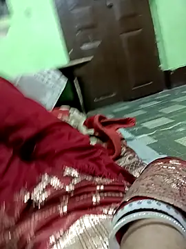 Snapshot of QUEEN-X-CPL chatting on 19, 2, 2025 QUEEN-X-CPL online show from 19, 2, 2025