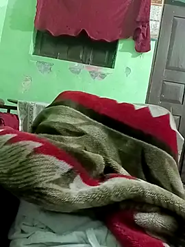 Snapshot of QUEEN-X-CPL chatting on 22, 2, 2025 QUEEN-X-CPL online show from 22, 2, 2025