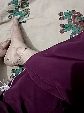 Snapshot of QUEEN-X-CPL chatting on 29, 9, 2025 QUEEN-X-CPL online show from 29, 9, 2025