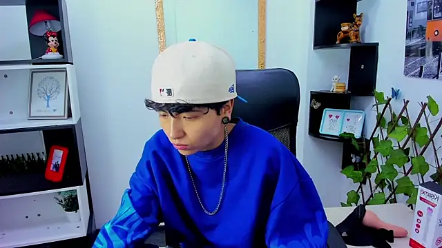 Im Mathias online show from 15, 10, 2025