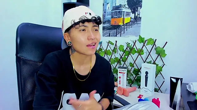 Im Mathias online show from 9, 11, 2025