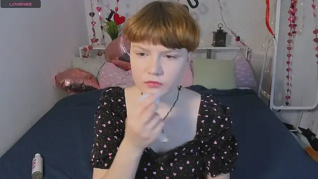 DreamyLuna online show from 30, 1, 2025