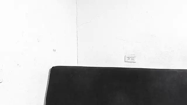 Snapshot of salome_daniel chatting on 5, 4, 2026 salome daniel online show from 5, 4, 2026