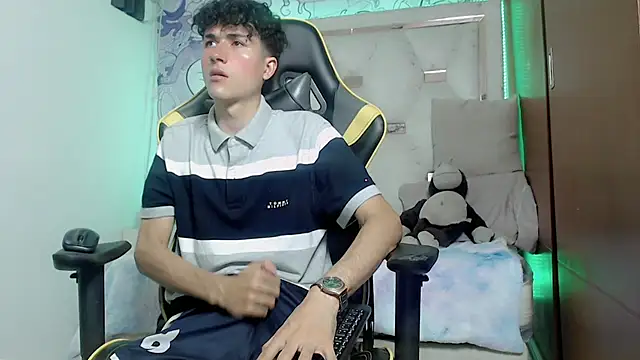 johnny cagee online show from 24, 10, 2025