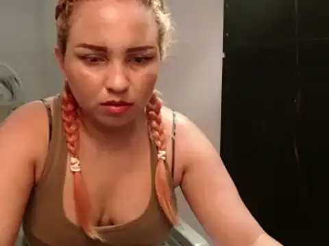 Agatha browser online show from 3, 2, 2025