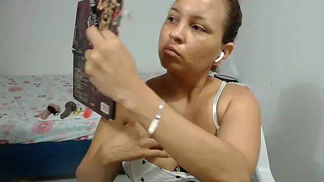 Snapshot of Agatha_browser chatting on 7, 2, 2026 Agatha browser online show from 7, 2, 2026