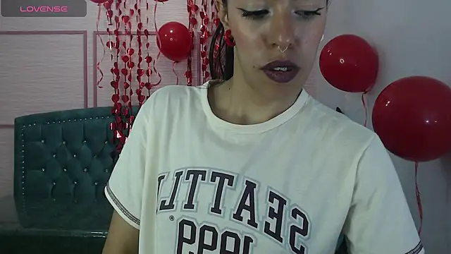 Snapshot of stephania_t chatting on 15, 2, 2025 stephania t online show from 15, 2, 2025