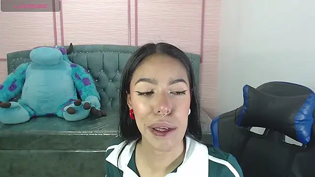 Snapshot of stephania_t chatting on 18, 2, 2025 stephania t online show from 18, 2, 2025