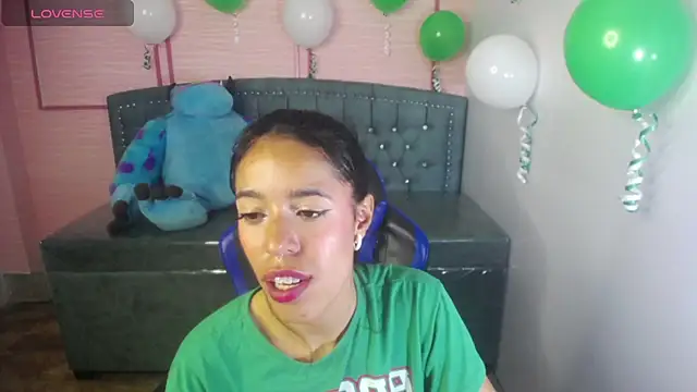 Snapshot of stephania_t chatting on 15, 3, 2025 stephania t online show from 15, 3, 2025