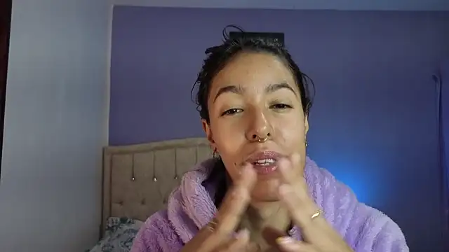 Snapshot of stephania_t chatting on 13, 5, 2026 stephania t online show from 13, 5, 2026