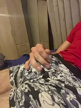 Snapshot of erenmagic chatting on 23, 11, 2025 erenmagic online show from 23, 11, 2025