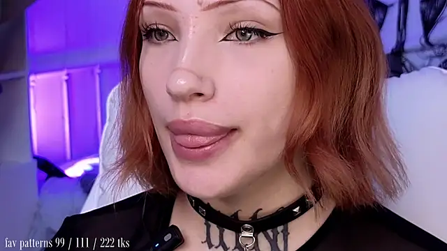 Snapshot of violetviolator chatting on 14, 6, 2026 violetviolator online show from 14, 6, 2026