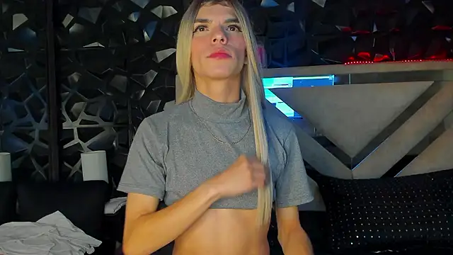 maxx steell  online show from 4, 12, 2024