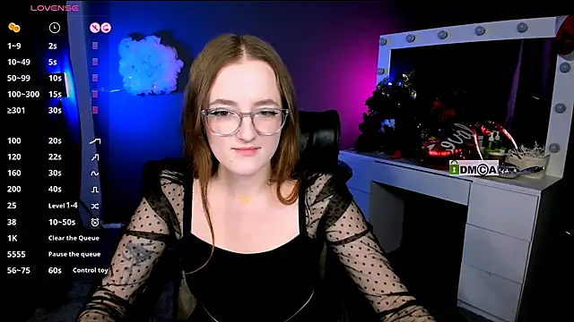 luna berryy online show from 17, 2, 2025