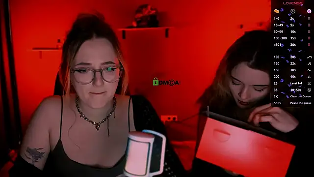 luna berryy online show from 11, 9, 2025