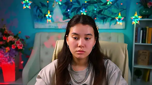 Snapshot of LeesaLee chatting on 3, 12, 2024 LeesaLee online show from 3, 12, 2024