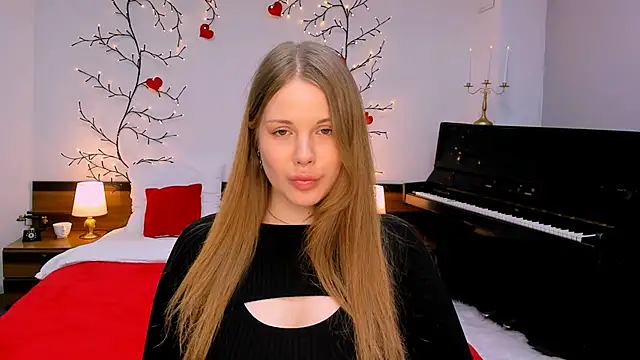 Snapshot of holy_kitty chatting on 9, 3, 2025 holy kitty online show from 9, 3, 2025