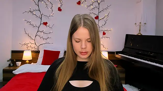 Snapshot of holy_kitty chatting on 20, 3, 2025 holy kitty online show from 20, 3, 2025