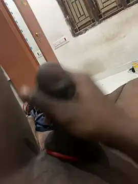 Snapshot of tamil000000 chatting on 12, 2, 2025 tamil000000 online show from 12, 2, 2025