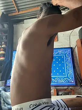 ElNegroRony online show from 4, 1, 2025