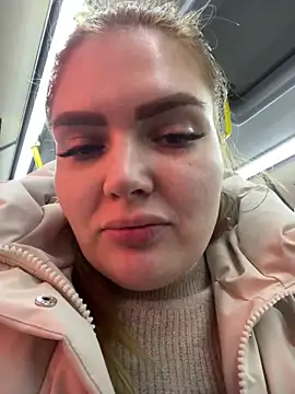 KitteCat online show from 2, 1, 2025