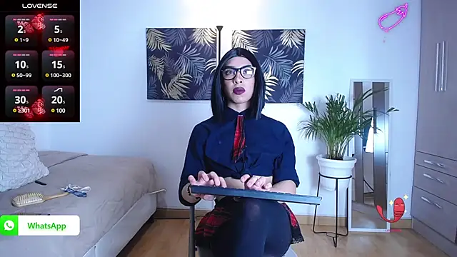 valentino Renato online show from 9, 12, 2024