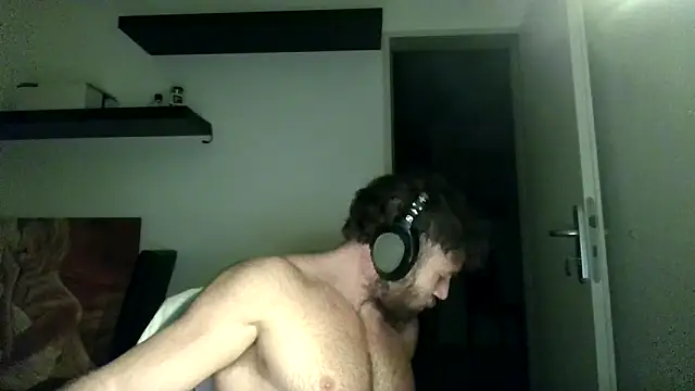 alpha-hunk online show from 3, 10, 2025