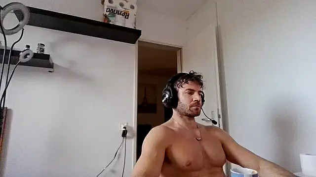 alpha-hunk online show from 18, 12, 2025