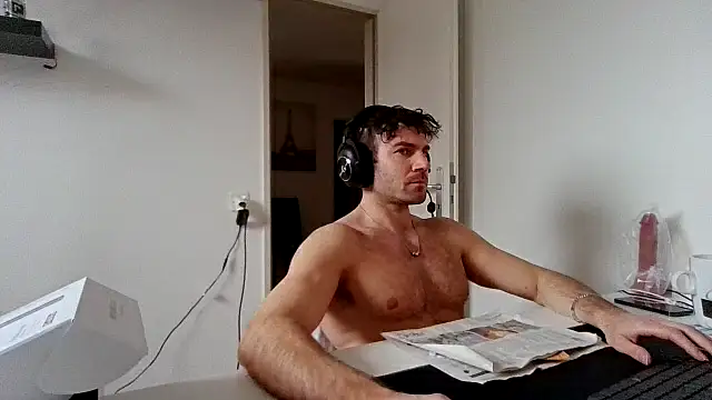 Snapshot of alpha-hunk chatting on 19, 1, 2026 alpha-hunk online show from 19, 1, 2026