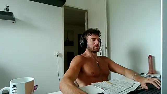 Snapshot of alpha-hunk chatting on 10, 5, 2026 alpha-hunk online show from 10, 5, 2026