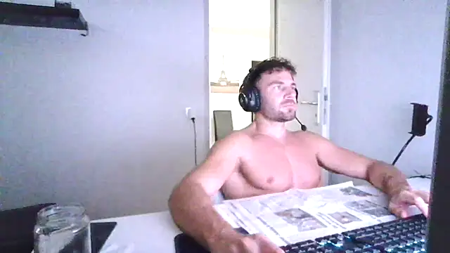 Snapshot of alpha-hunk chatting on 6, 7, 2026 alpha-hunk online show from 6, 7, 2026