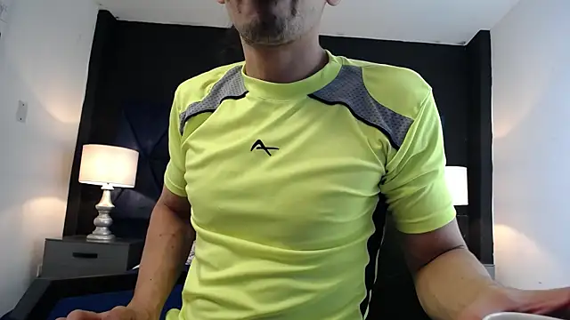 Sr Magnus  online show from 31, 1, 2025