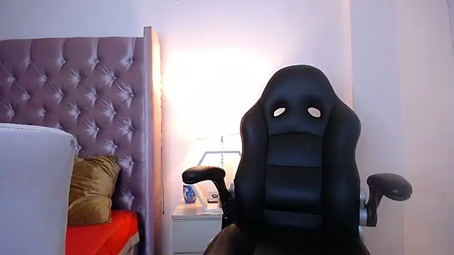 Sr Magnus  online show from 11, 10, 2025