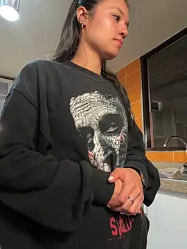 Kyna euphoria online show from 12, 1, 2025