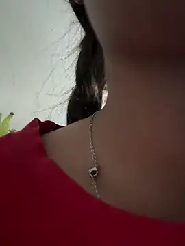 Kyna euphoria online show from 19, 1, 2025