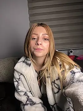 Kyna euphoria online show from 19, 2, 2025