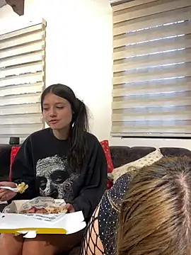 Kyna euphoria online show from 19, 2, 2025