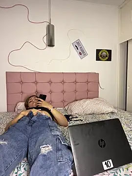 Kyna euphoria online show from 22, 2, 2025